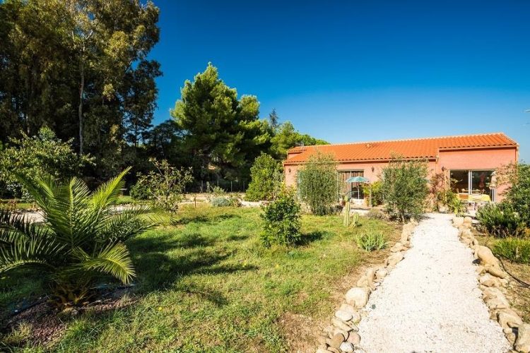 MAISON D'HÔTES L'OLIVETTE DES ALBÈRES